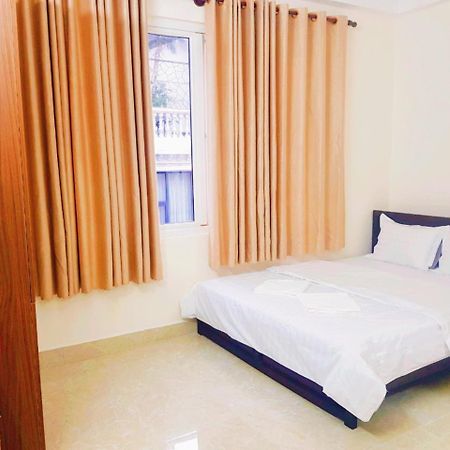 Hong Vinh Hotel Хошимин Экстерьер фото